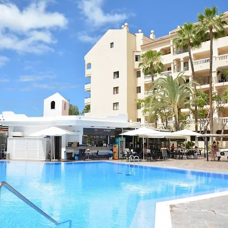 Cosy 1 Bedroom Communal Heated Pool * Los Cristianos (Tenerife)