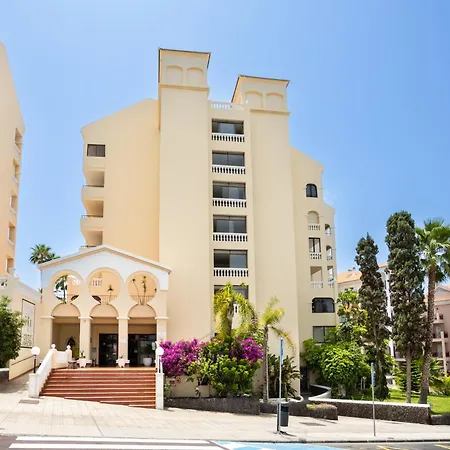 Apartment Cosy 1 Bedroom Communal Heated Pool